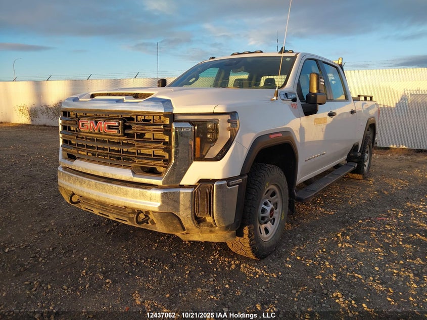 1GT49SE71RF141047 2024 GMC SIERRA photo no. 2