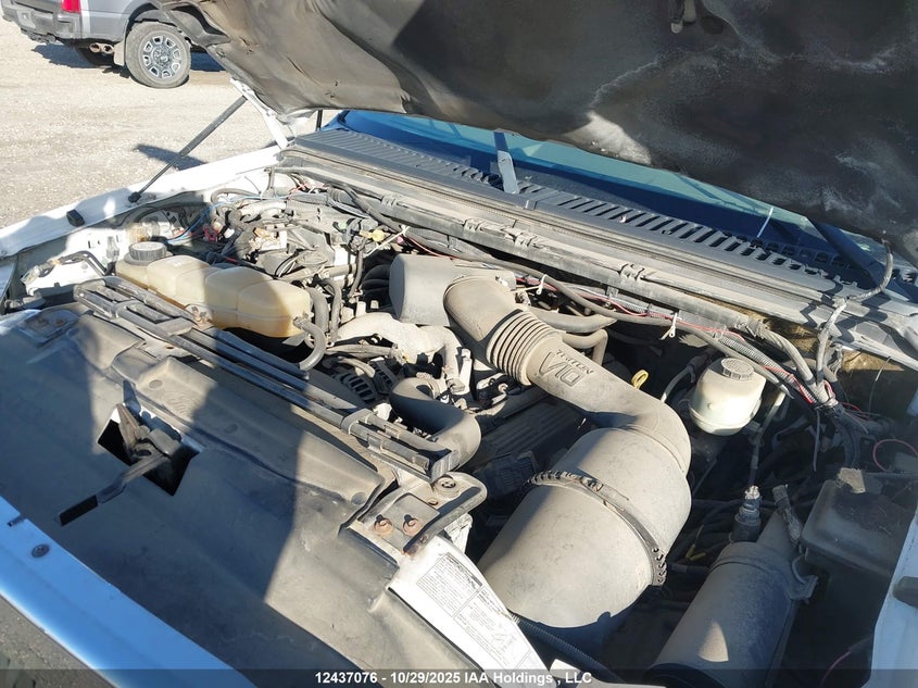 1FMNU40S02ED22027 2002 FORD EXCURSION photo no. 10
