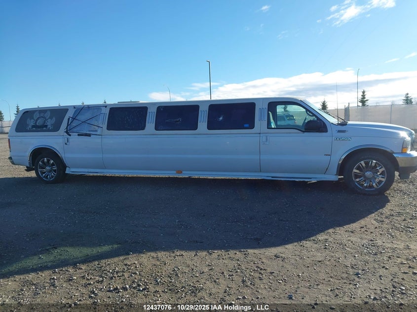 1FMNU40S02ED22027 2002 FORD EXCURSION photo no. 12