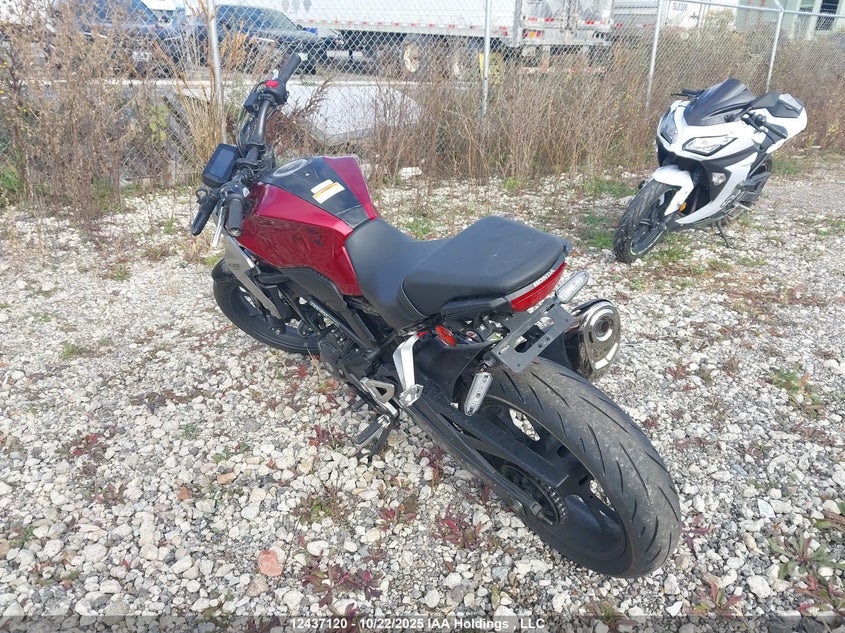MLHNC5563K5000147 2019 HONDA CB photo no. 3