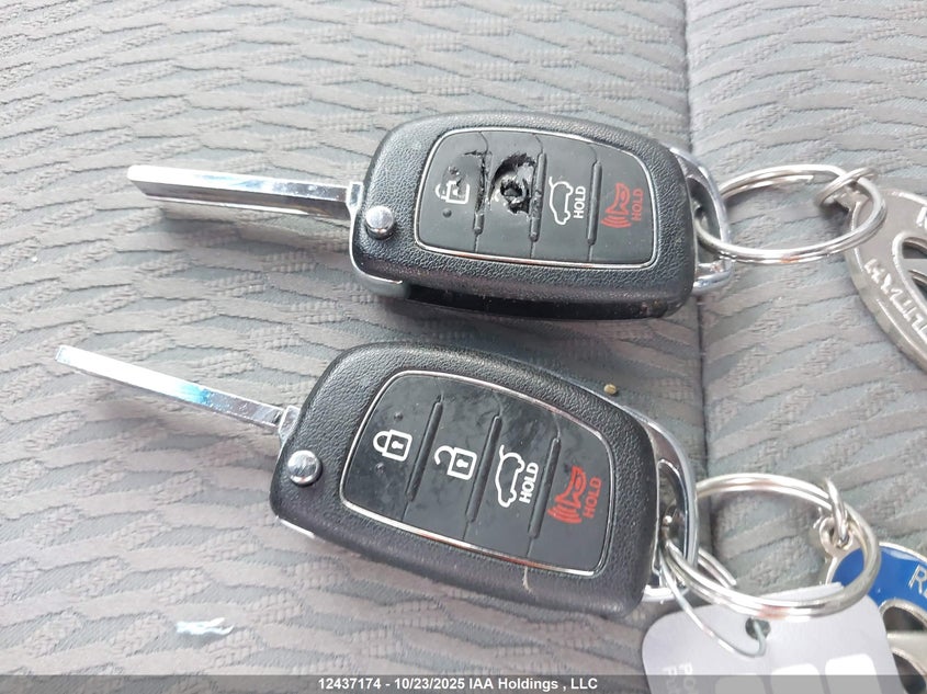 5XYZT3LB2GG309762 2016 HYUNDAI SANTA FE photo no. 11