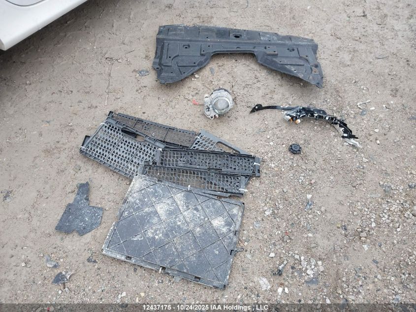 2018 Chevrolet Cruze Lt VIN: 1G1BE5SM8J7152617 Lot: 12437175