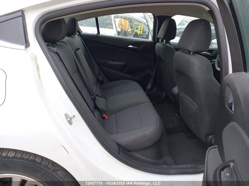 2018 Chevrolet Cruze Lt VIN: 1G1BE5SM8J7152617 Lot: 12437175