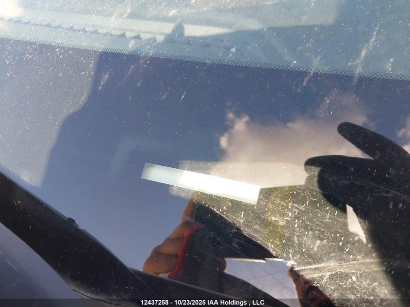 5XYZUDLB1GG348555 2016 HYUNDAI SANTA FE photo no. 19