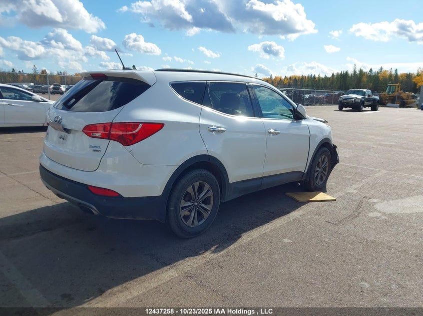 5XYZUDLB1GG348555 2016 HYUNDAI SANTA FE photo no. 4