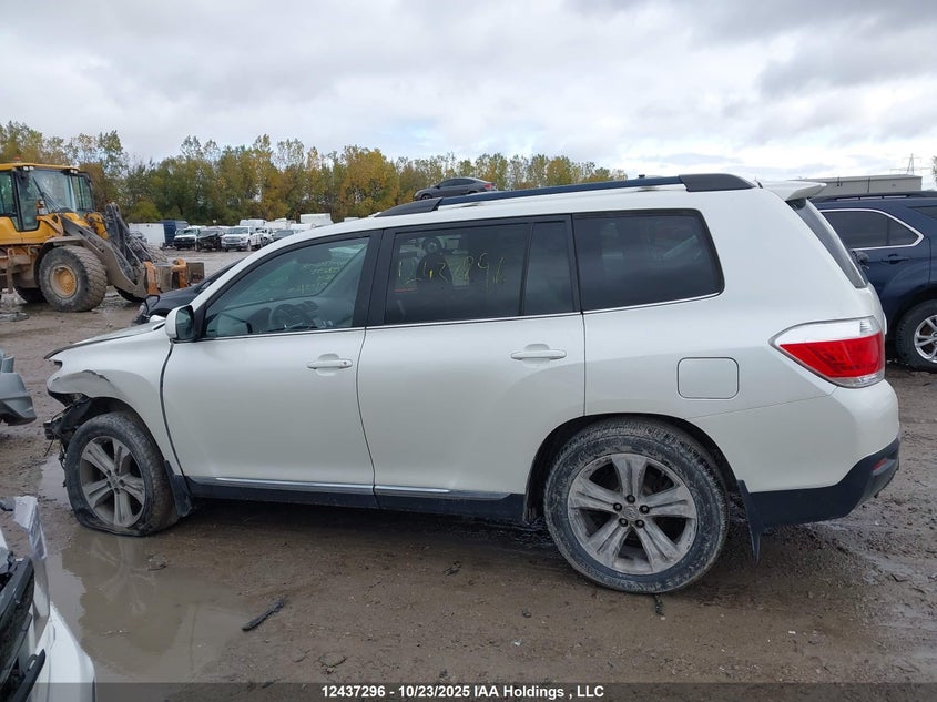 2012 Toyota Highlander Se VIN: 5TDBK3EH1CS131698 Lot: 12437296