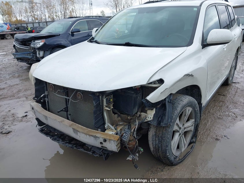 2012 Toyota Highlander Se VIN: 5TDBK3EH1CS131698 Lot: 12437296