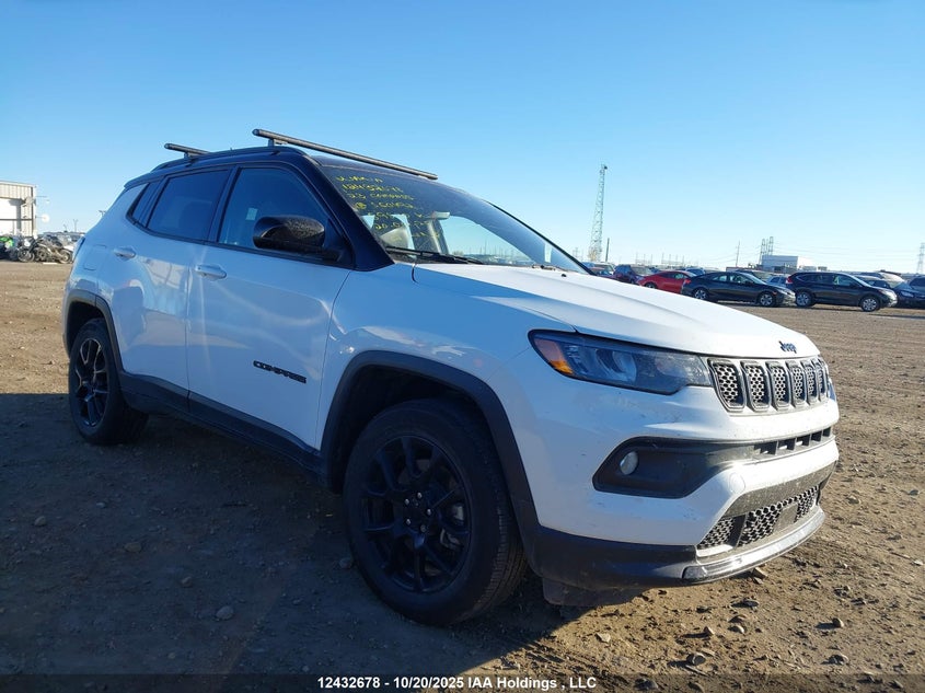 2023 Jeep Compass Altitude
