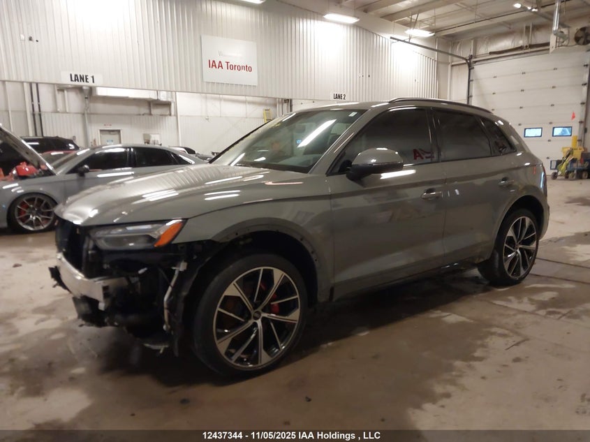 WA1C4AFY2M2068180 2021 AUDI SQ5 photo no. 2