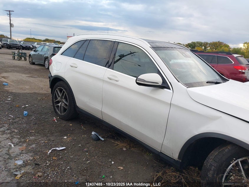 WDC0G4KB4HV011612 2017 MERCEDES-BENZ GLC photo no. 14