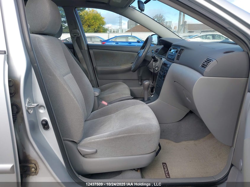 2T1BR32EX5C923107 2005 TOYOTA COROLLA photo no. 5