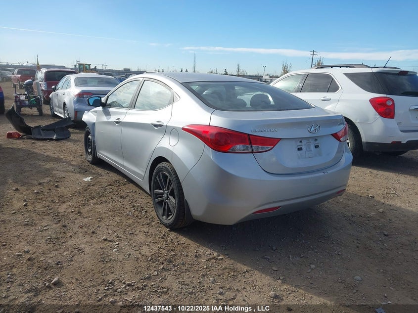 5NPDH4AE8BH038352 2011 HYUNDAI ELANTRA photo no. 3