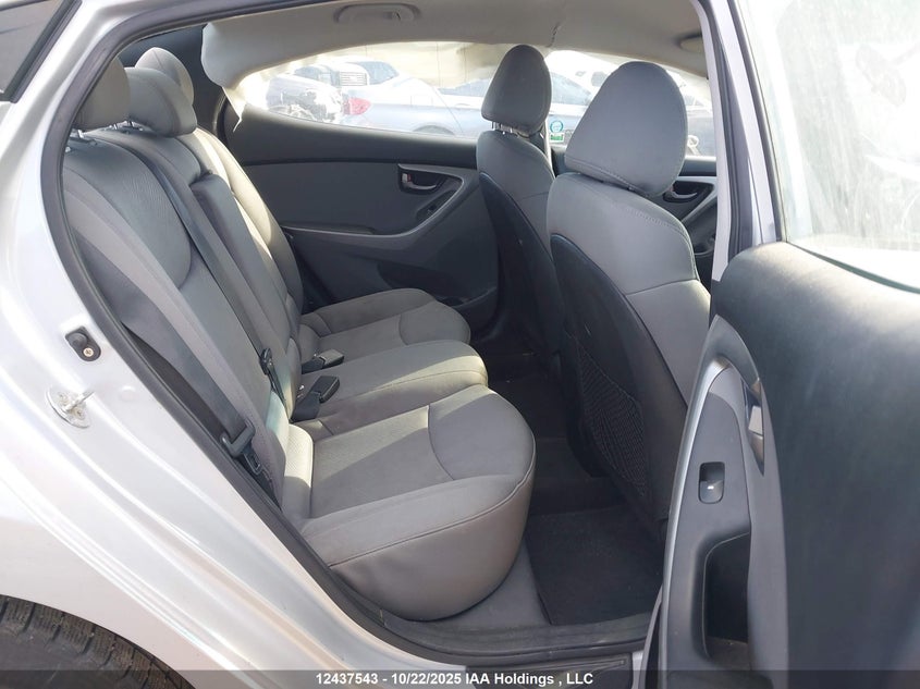 5NPDH4AE8BH038352 2011 HYUNDAI ELANTRA photo no. 8