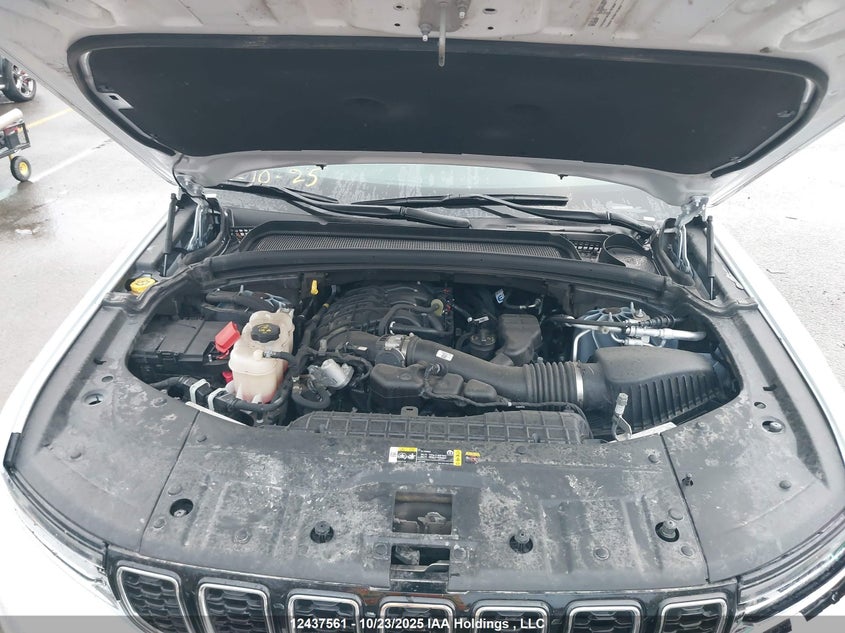 1C4RJKBG1R8559890 2024 JEEP GRAND CHEROKEE photo no. 10