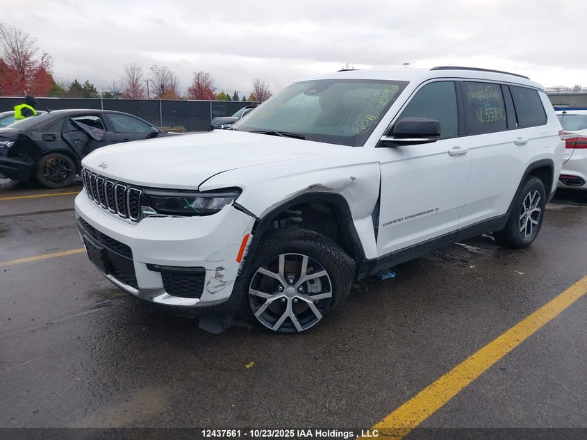 1C4RJKBG1R8559890 2024 JEEP GRAND CHEROKEE photo no. 2