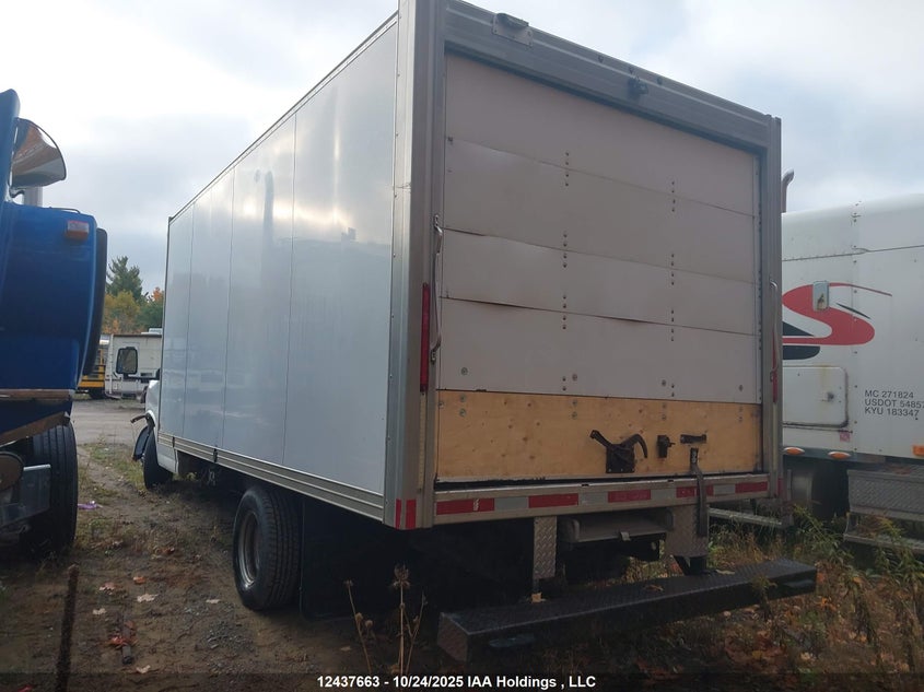 1GD374BL2E1182580 2014 GMC SAVANA photo no. 3