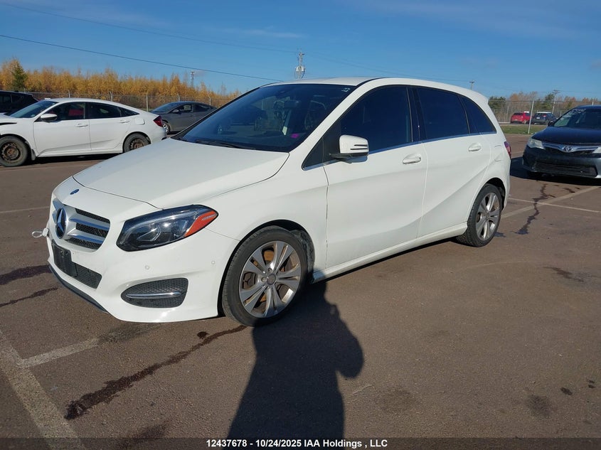 WDDMH4GB8FJ353782 2015 MERCEDES-BENZ  photo no. 2