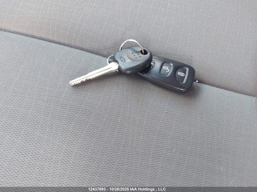 2012 Hyundai Santa Fe Gls VIN: 5XYZG4AG3CG126034 Lot: 12437693