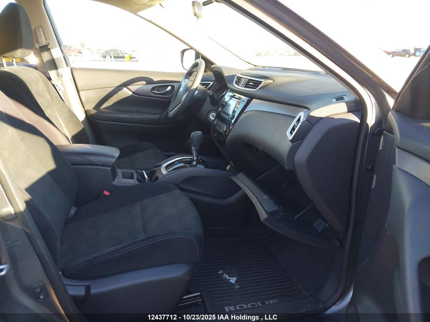 5N1AT2MT3GC880692 2016 NISSAN ROGUE photo no. 5
