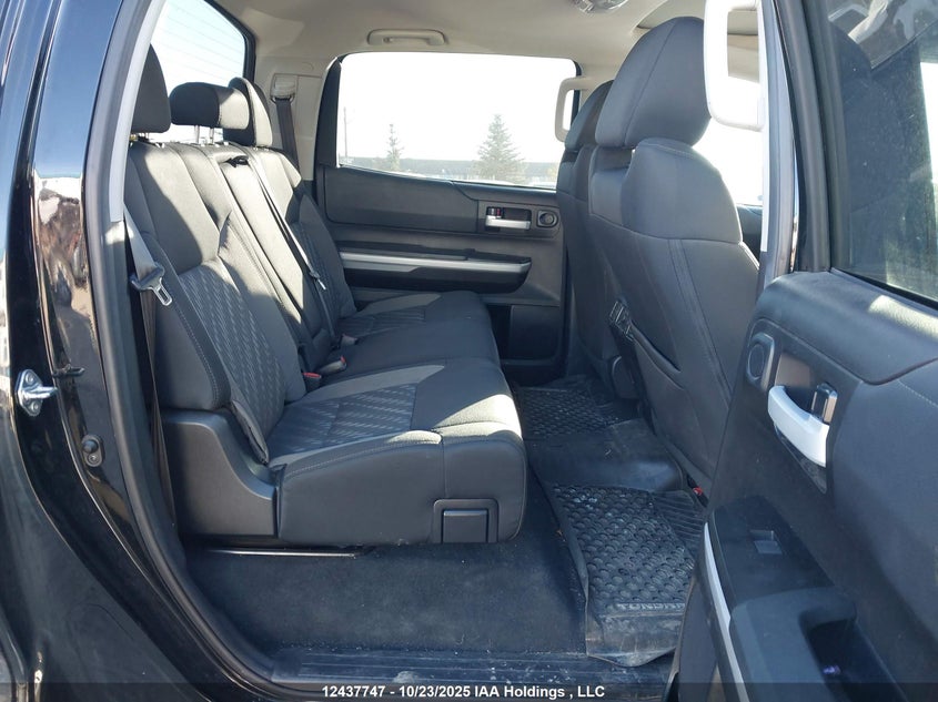 5TFDY5F10MX957393 2021 TOYOTA TUNDRA photo no. 8