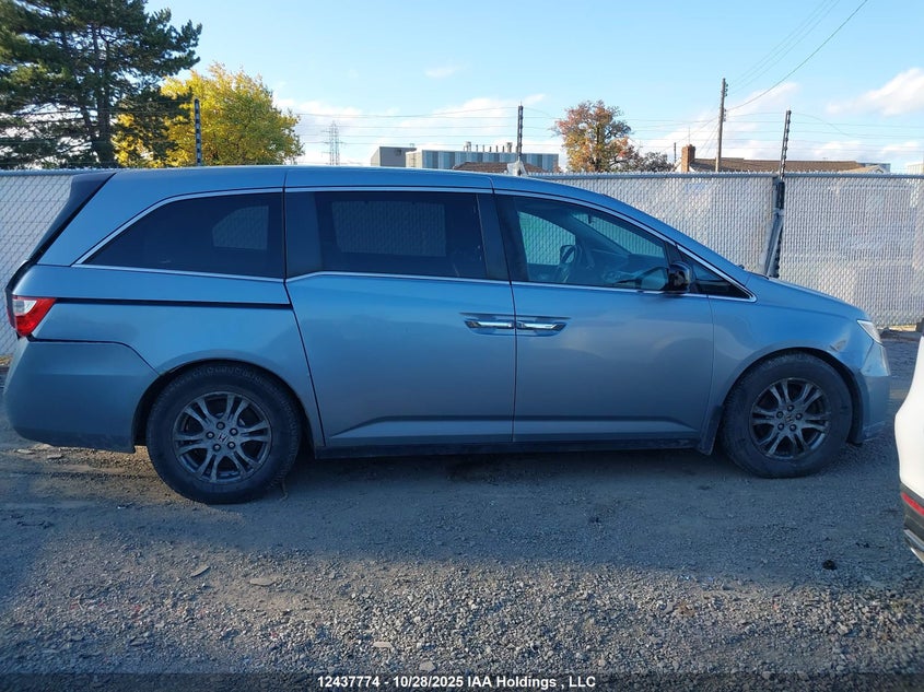 5FNRL5H41BB504600 2011 HONDA ODYSSEY photo no. 13