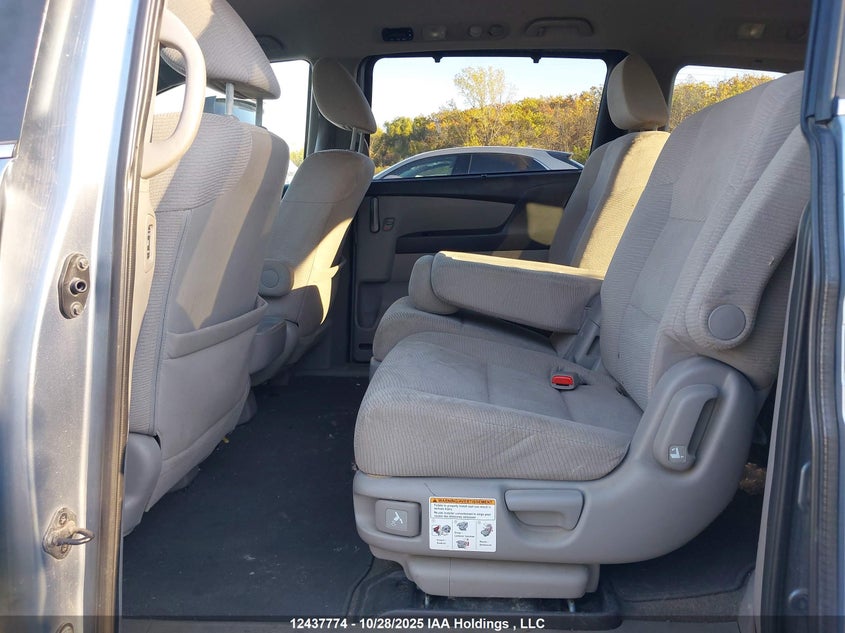 5FNRL5H41BB504600 2011 HONDA ODYSSEY photo no. 8