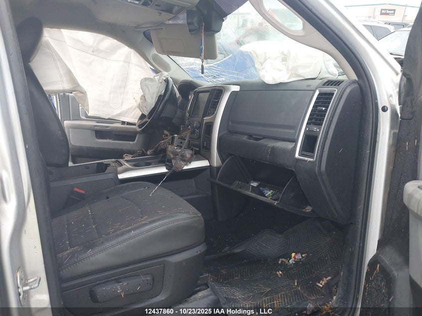1C6RR7LT1JS346860 2018 RAM 1500 photo no. 5