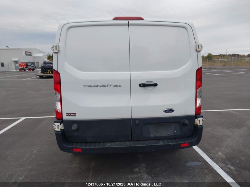 1FTBR1Y88LKA57599 2020 FORD TRANSIT photo no. 16