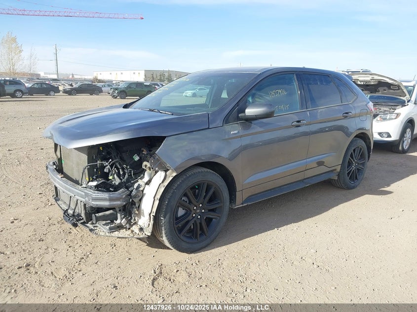 2FMPK4J97NBA07932 2022 FORD EDGE photo no. 2