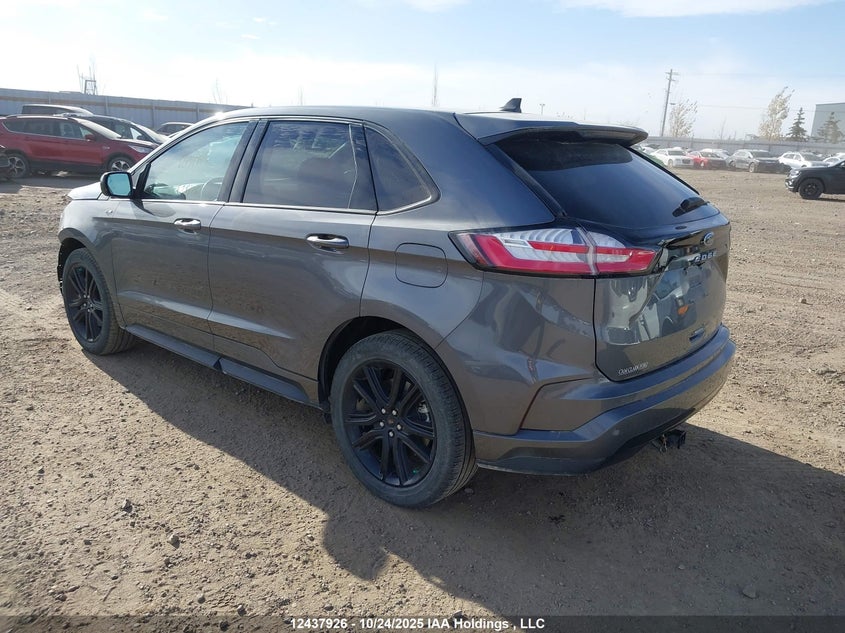 2FMPK4J97NBA07932 2022 FORD EDGE photo no. 3