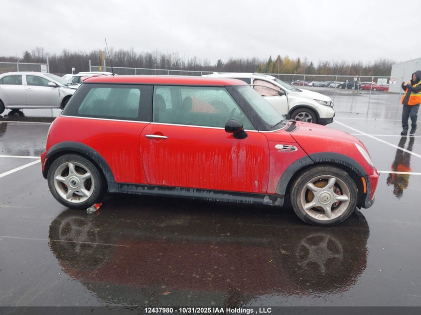 2003 Mini Cooper S VIN: WMWRE33483TD70589 Lot: 12437980
