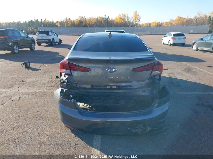 KMHD84LF0LU051251 2020 HYUNDAI ELANTRA photo no. 17
