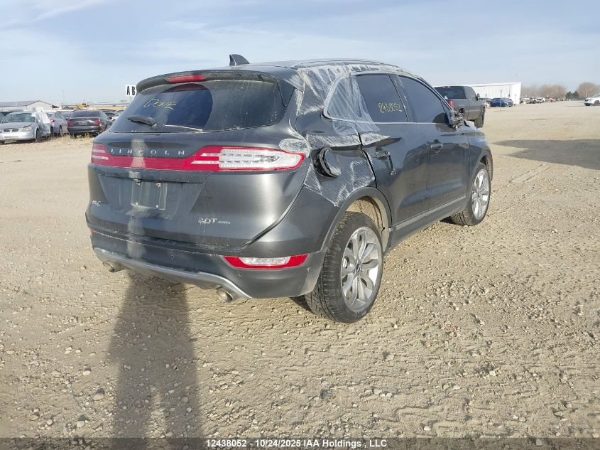 5LMCJ2D97JUL03021 2018 LINCOLN MKC photo no. 4