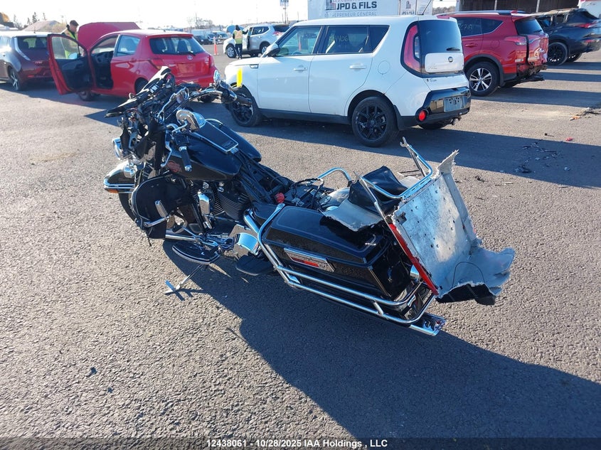 5HD1DJV104Y610902 2004 HARLEY-DAVIDSON ELECTRA GLIDE photo no. 3