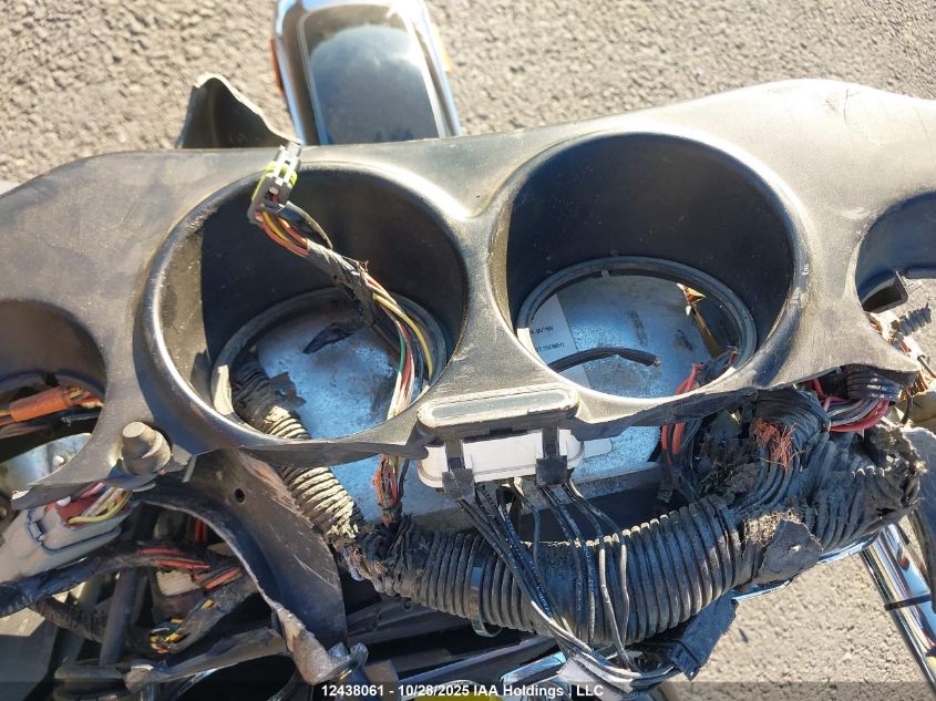 2004 Harley-Davidson Flht Classic VIN: 5HD1DJV104Y610902 Lot: 12438061