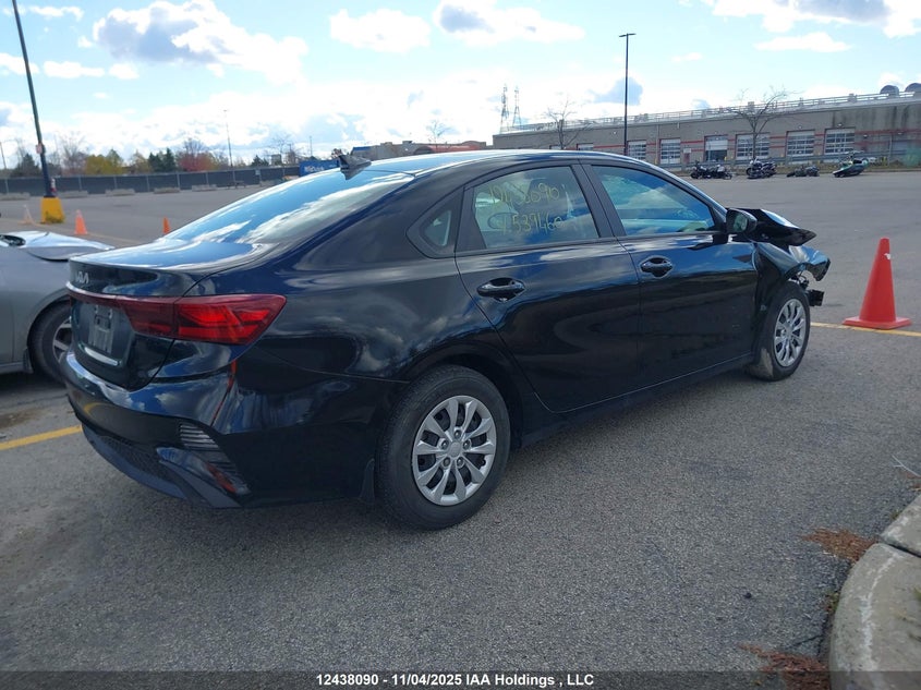 3KPF24AD0PE539460 2023 KIA FORTE photo no. 4
