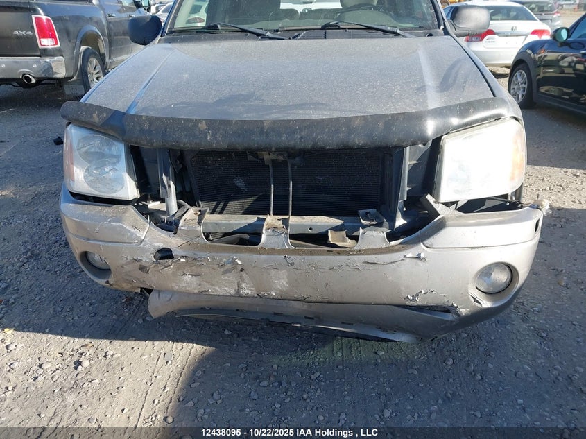 2002 GMC Envoy VIN: 1GKDT13SX22513361 Lot: 12438095