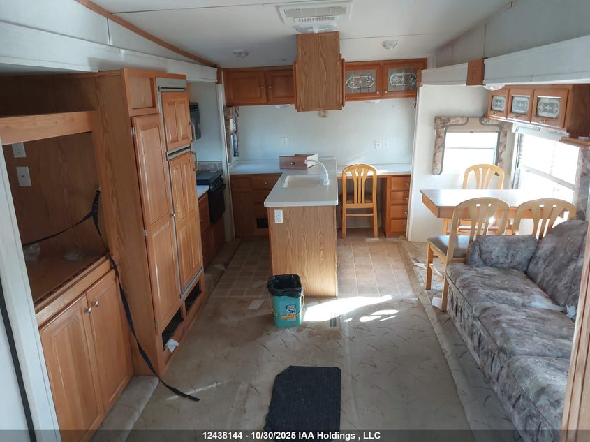 1P9FM362031457985 2003   photo no. 8