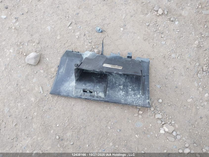 2011 Dodge Grand Caravan R/T VIN: 2D4RN7DG7BR701347 Lot: 12438166