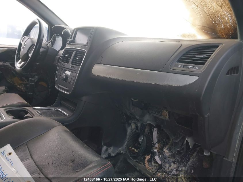 2011 Dodge Grand Caravan R/T VIN: 2D4RN7DG7BR701347 Lot: 12438166