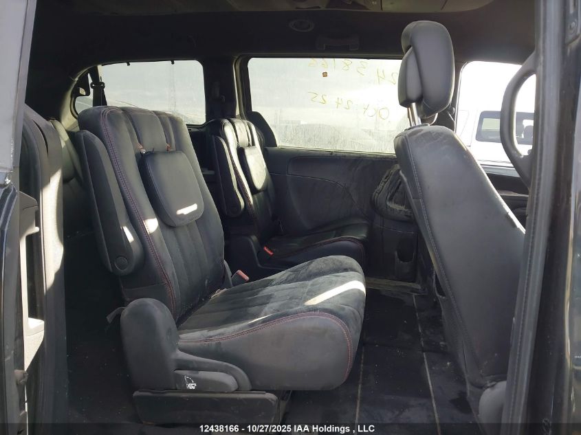 2011 Dodge Grand Caravan R/T VIN: 2D4RN7DG7BR701347 Lot: 12438166