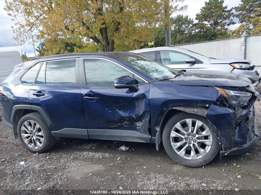 2T3R1RFV7RW427597 2024 TOYOTA RAV 4 photo no. 13