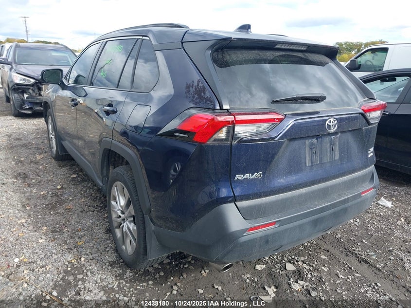 2T3R1RFV7RW427597 2024 TOYOTA RAV 4 photo no. 3