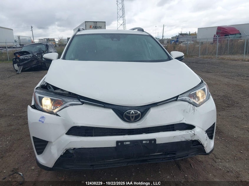 2T3BFREV3JW853568 2018 TOYOTA RAV 4 photo no. 6