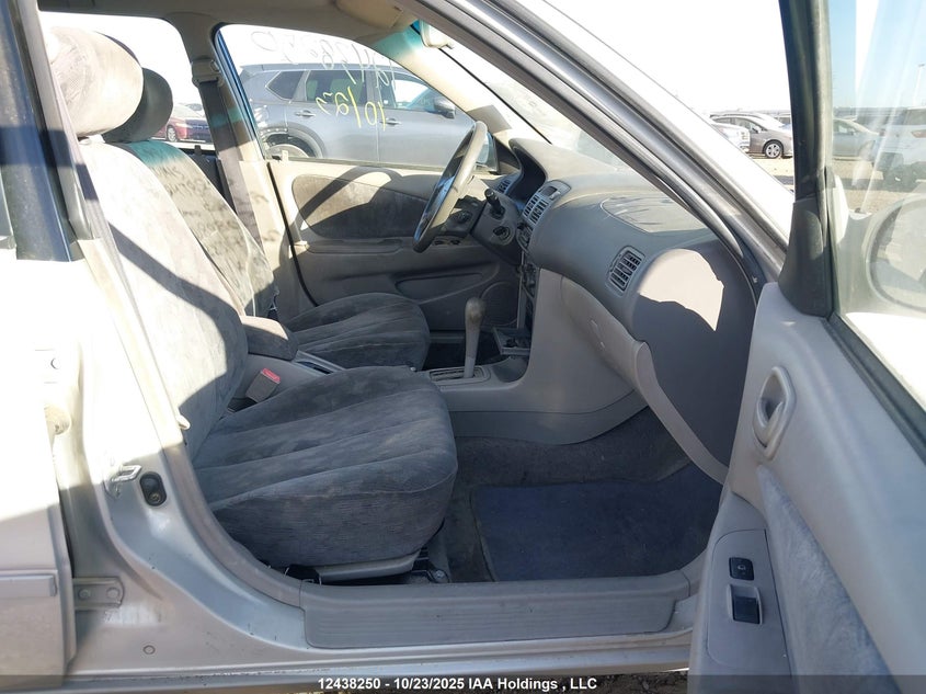 2000 Toyota Corolla Ce/Le VIN: 2T1BR12E5YC808083 Lot: 12438250