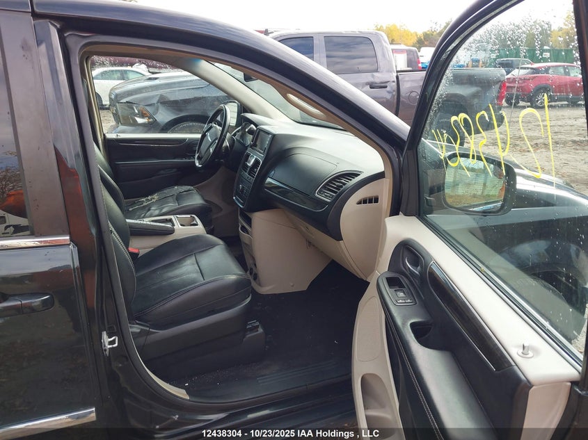 2C4RC1BG7CR286177 2012 CHRYSLER TOWN & COUNTRY photo no. 5