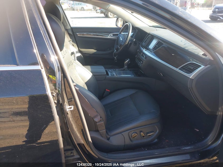 KMHGN4JEXGU131730 2016 HYUNDAI GENESIS photo no. 5