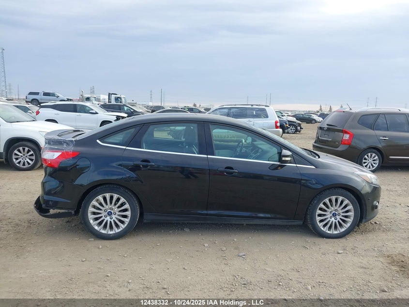 1FAHP3J25CL295878 2012 FORD FOCUS photo no. 14