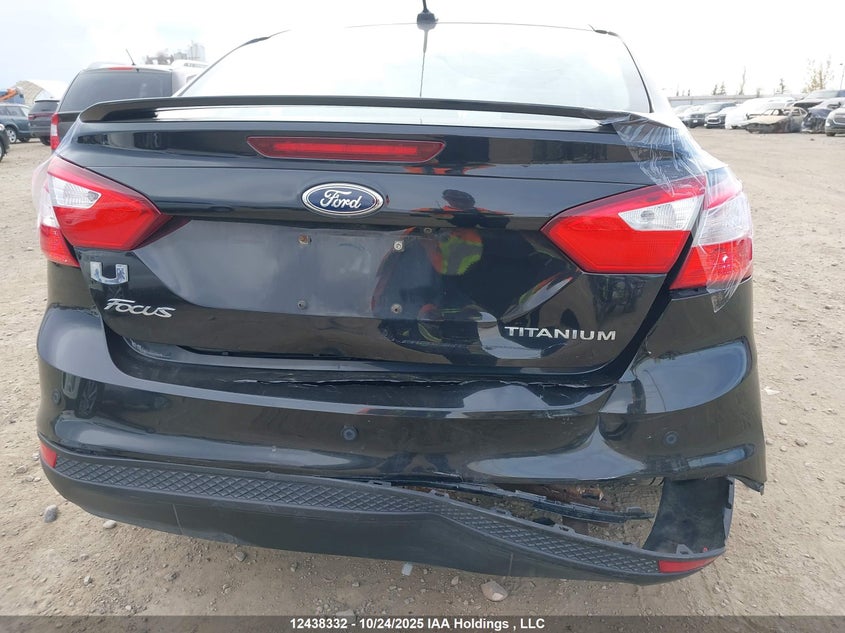 1FAHP3J25CL295878 2012 FORD FOCUS photo no. 6