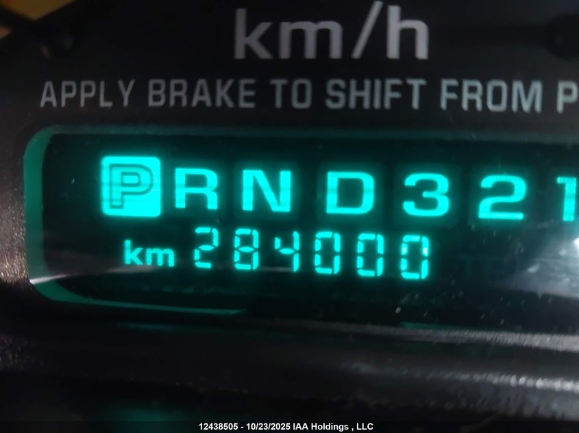 2001 GMC New Sierra C1500 VIN: 1GTEC14V81Z199823 Lot: 12438505